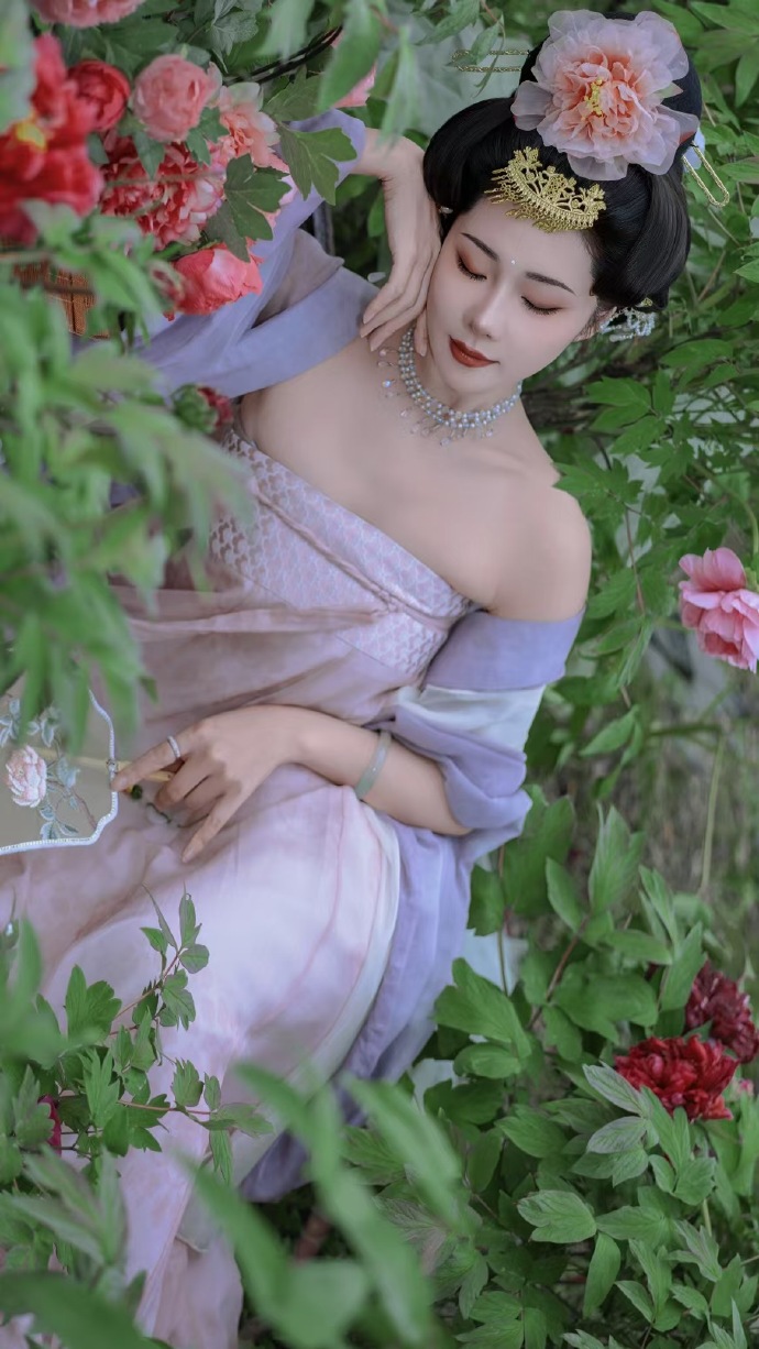 年会不能停 封面